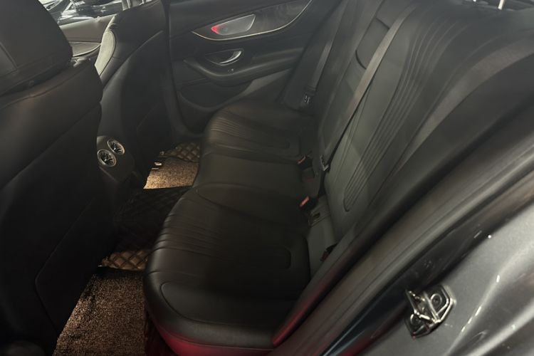 Used Mercedes-Benz CLS 2018 CLS 300 Luxury Model Interior 8
