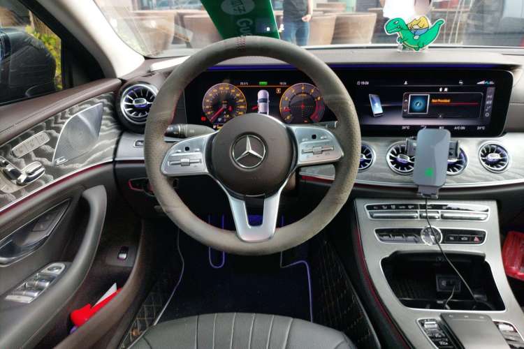 Used Mercedes-Benz CLS 2018 CLS 350 4MATIC Steering Wheel