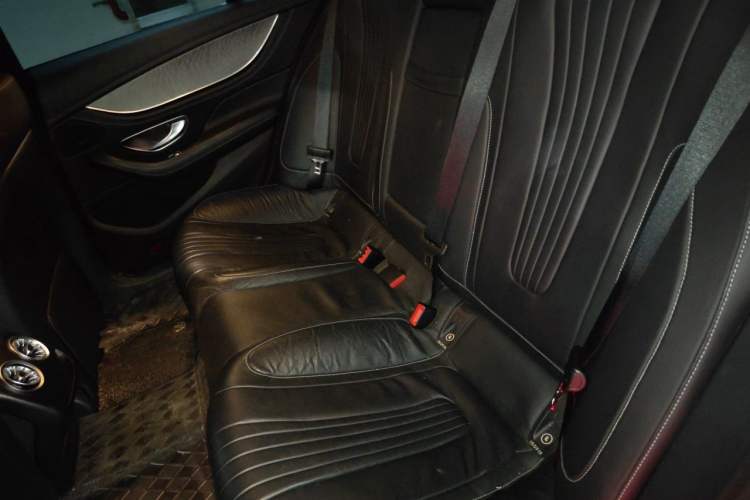 Used Mercedes-Benz CLS 2018 CLS 300 Dynamic Edition Left Rear Seat