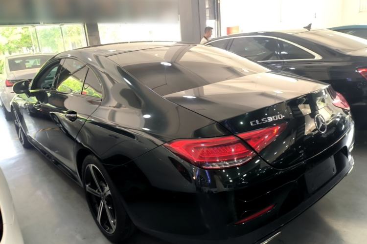 Used Mercedes-Benz CLS 2018 CLS 300 Dynamic Edition Rear Left 45 Deg