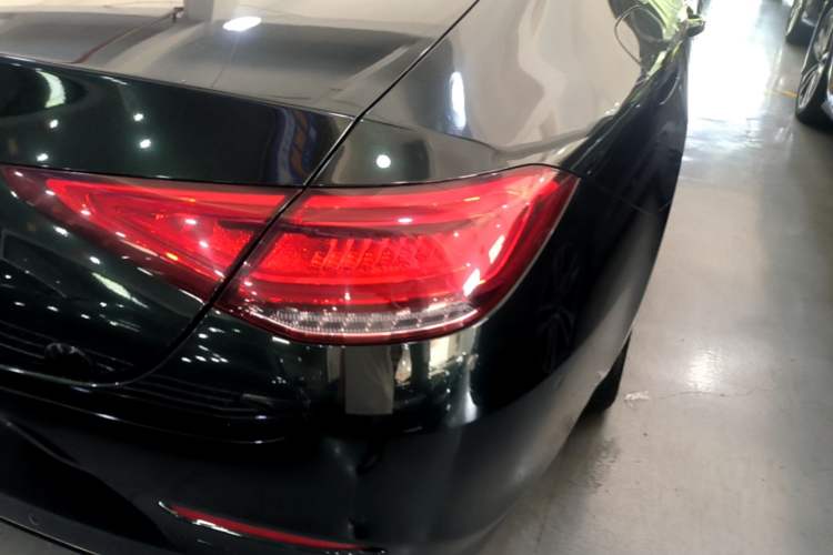 Used Mercedes-Benz CLS 2018 CLS 300 Dynamic Edition Right Rear Taillight