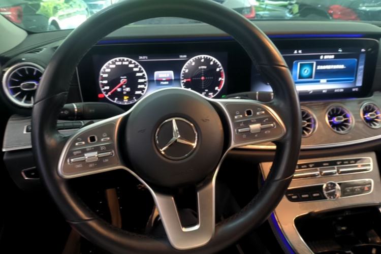 Used Mercedes-Benz CLS 2018 CLS 300 Dynamic Edition Steering Wheel