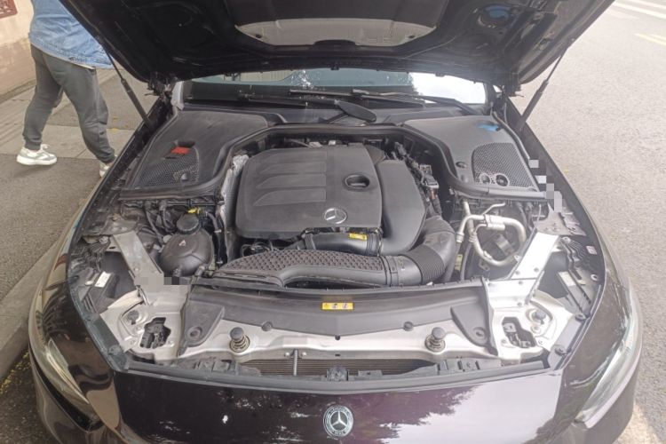 Used Mercedes-Benz CLS 2018 CLS 300 Dynamic Edition Engine Bay