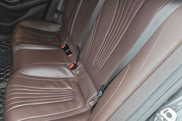 Used Mercedes-Benz CLS 2018 CLS 300 Dynamic Edition Left Rear Seat
