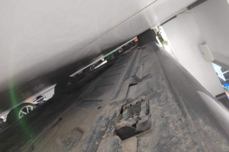 Used Mercedes-Benz CLS 2018 CLS 300 Dynamic Edition Left Side Sill