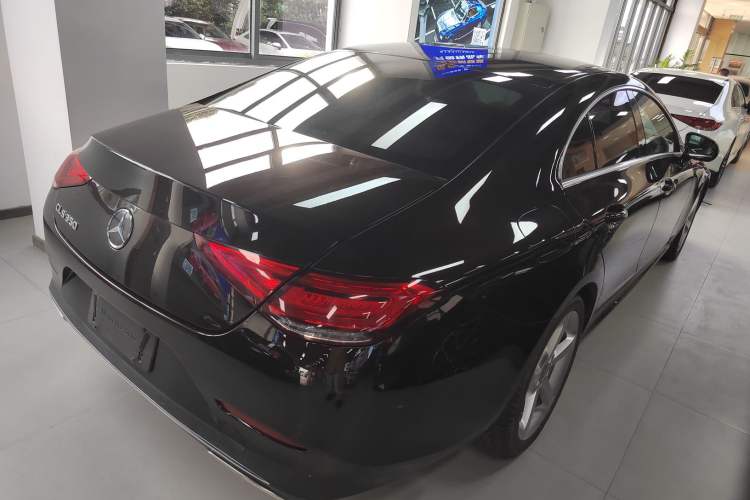 Used Mercedes-Benz CLS 2018 CLS 300 Dynamic Edition Rear Right 45 Deg