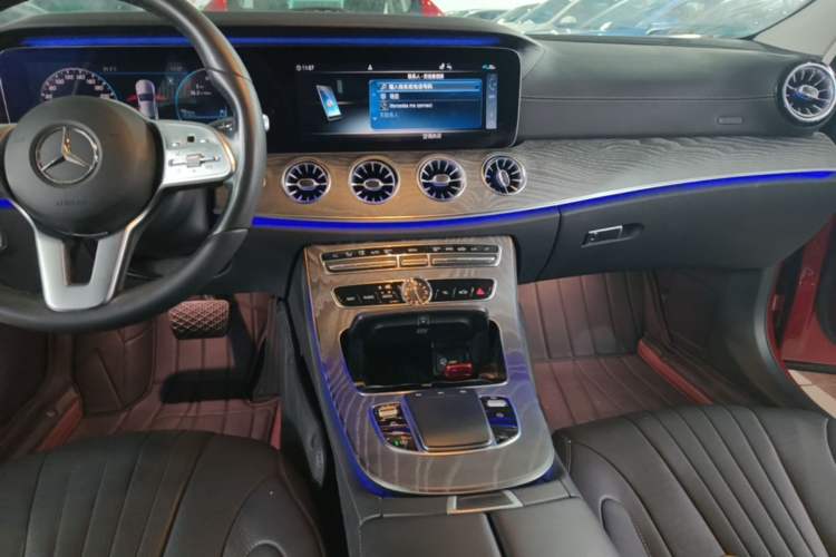 Used Mercedes-Benz CLS 2018 CLS 300 Dynamic Edition Audio And AC Panel