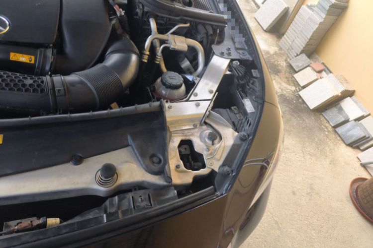Used Mercedes-Benz CLS 2018 CLS 350 4MATIC Engine Bay Left