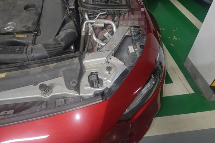 Used Mercedes-Benz CLS 2018 CLS 300 Dynamic Edition Engine Bay Left