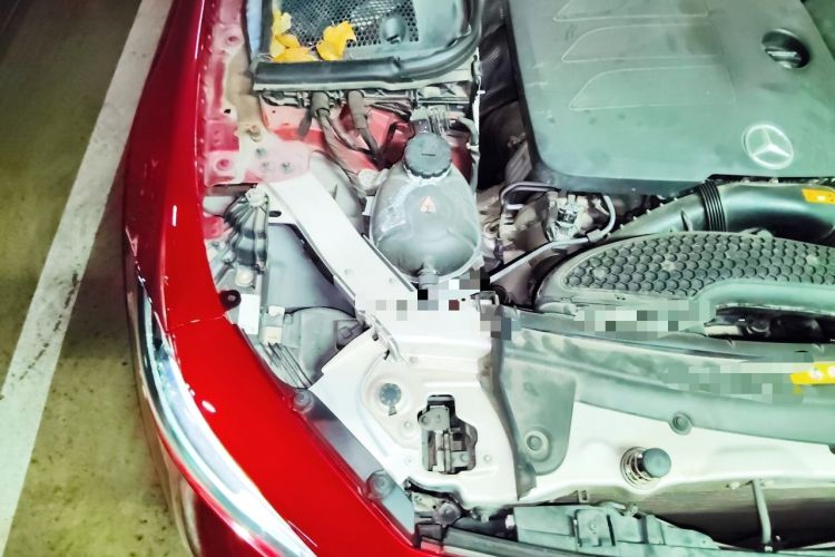Used Mercedes-Benz CLS 2018 CLS 350 4MATIC Engine Bay Right