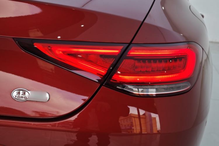Used Mercedes-Benz CLS 2018 CLS 300 Dynamic Edition Exterior 10