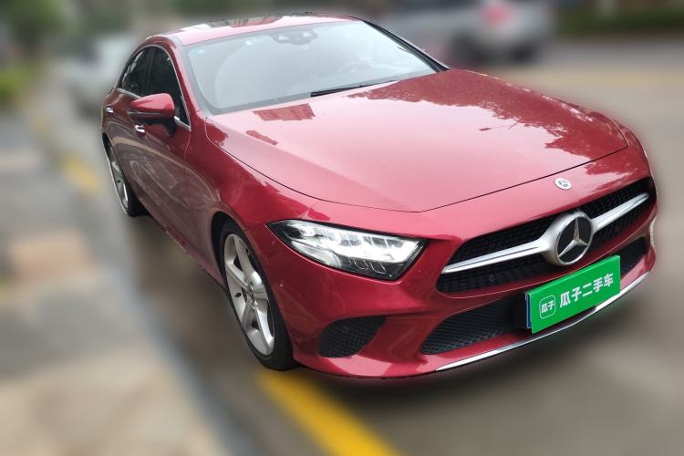 Used Mercedes-Benz CLS 2018 CLS 300 Dynamic Edition Front Right 45 Deg