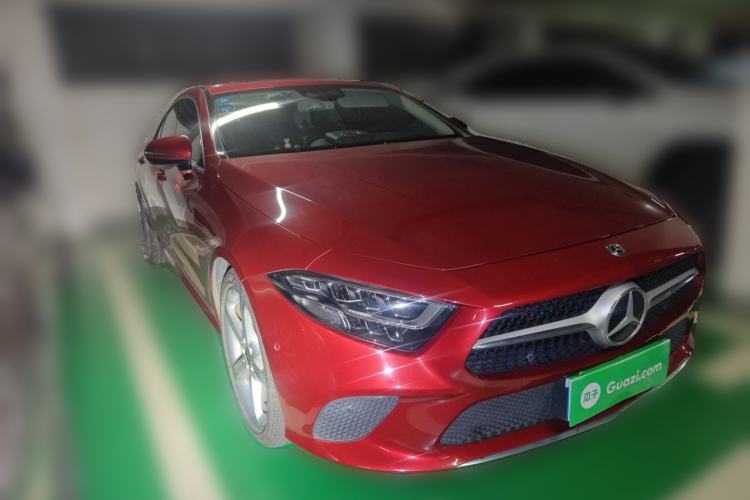 Used Mercedes-Benz CLS 2018 CLS 300 Dynamic Edition Front Right 45 Deg