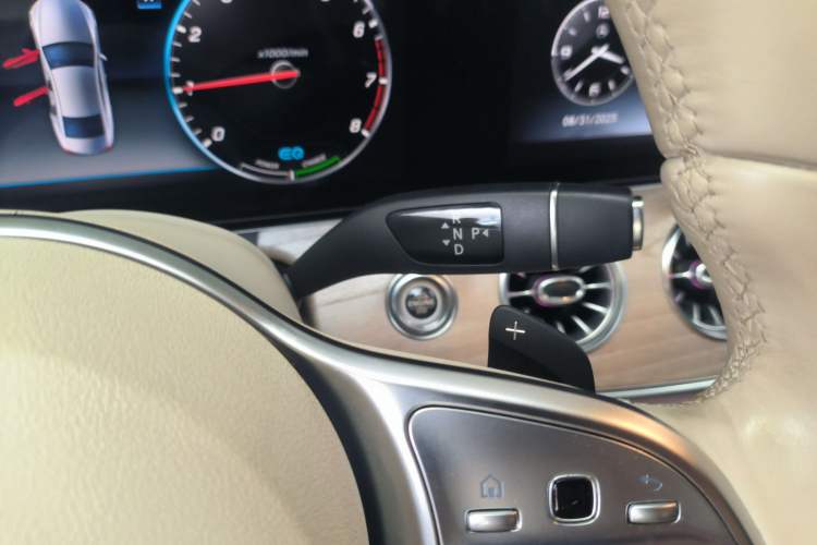 Used Mercedes-Benz CLS 2018 CLS 350 4MATIC Gear Lever