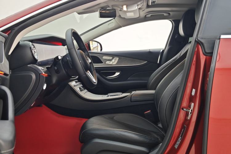 Used Mercedes-Benz CLS 2018 CLS 300 Dynamic Edition Interior 11