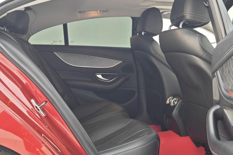 Used Mercedes-Benz CLS 2018 CLS 300 Dynamic Edition Interior 5