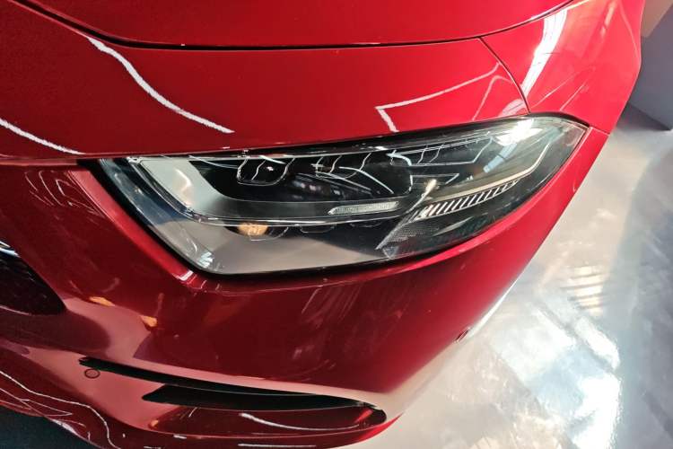 Used Mercedes-Benz CLS 2018 CLS 300 Luxury Model Left Front Headlight