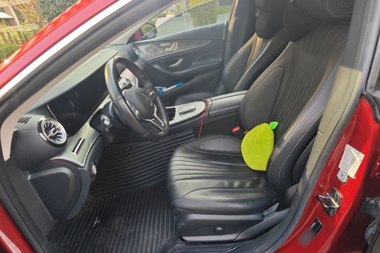 Used Mercedes-Benz CLS 2018 CLS 300 Dynamic Edition Left Front Seat