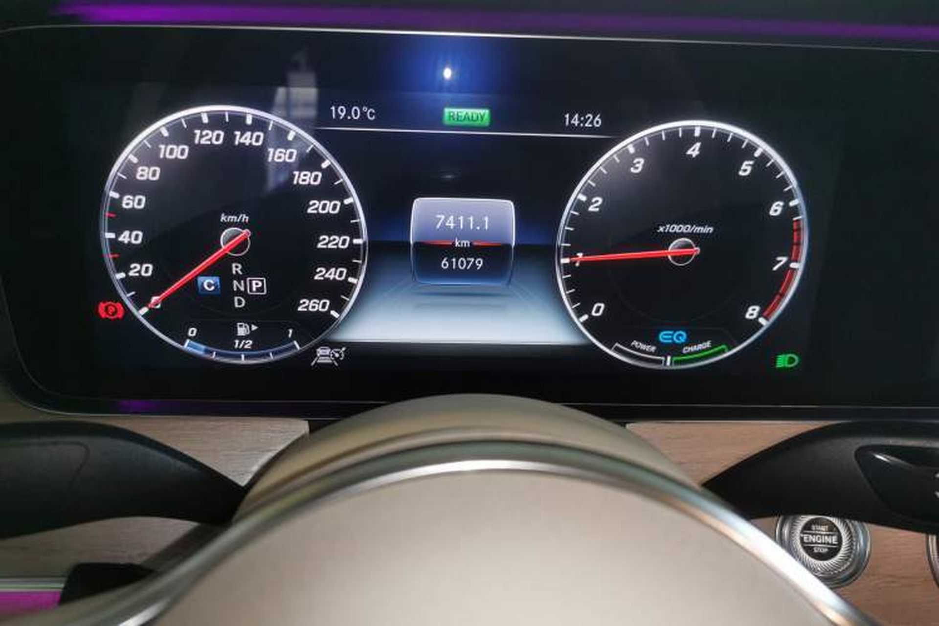 Used Mercedes-Benz CLS 2018 CLS 350 4MATIC Odometer Close Up