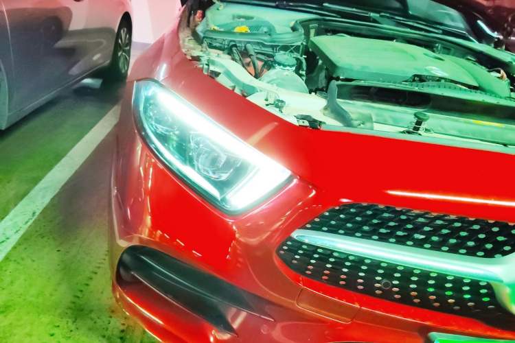 Used Mercedes-Benz CLS 2018 CLS 350 4MATIC Right Front Headlight
