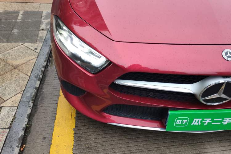 Used Mercedes-Benz CLS 2018 CLS 300 Dynamic Edition Right Front Headlight