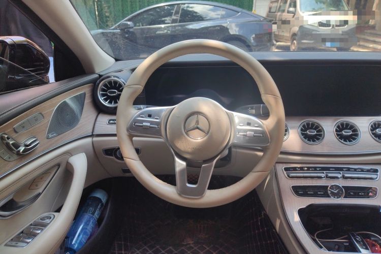 Used Mercedes-Benz CLS 2018 CLS 300 Dynamic Edition Steering Wheel