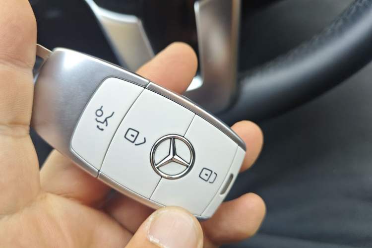 Used Mercedes-Benz CLS 2018 CLS 350 4MATIC Vehicle Key