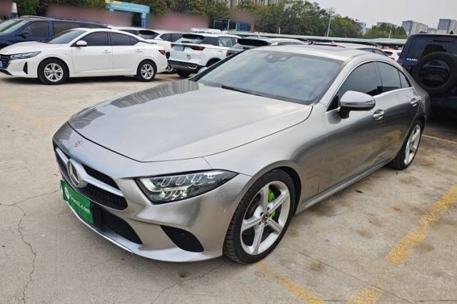 Ojetý Mercedes-Benz CLS 2018 CLS 300 Dynamic Edition