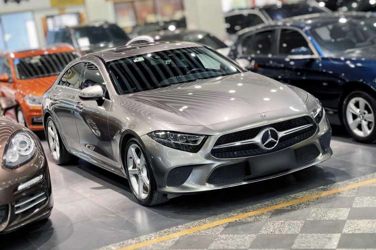 Used Mercedes-Benz CLS 2018 CLS 300 Dynamic Edition Exterior 2