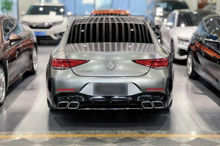 Used Mercedes-Benz CLS 2018 CLS 300 Dynamic Edition Exterior 4