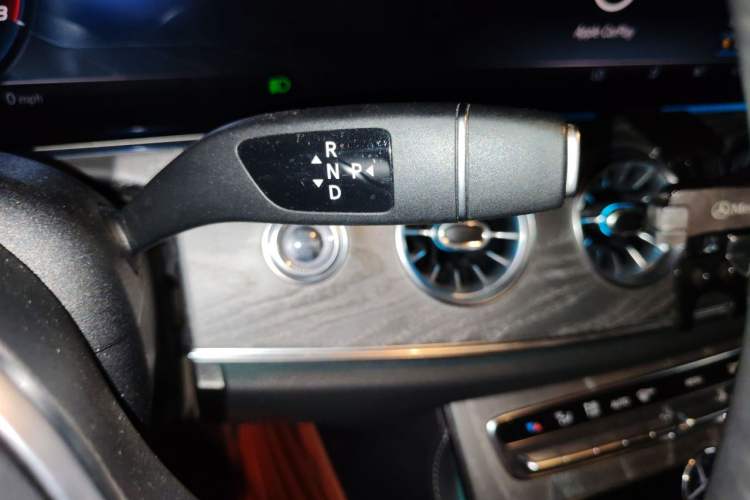 Used Mercedes-Benz CLS 2018 CLS 300 Luxury Model Gear Lever