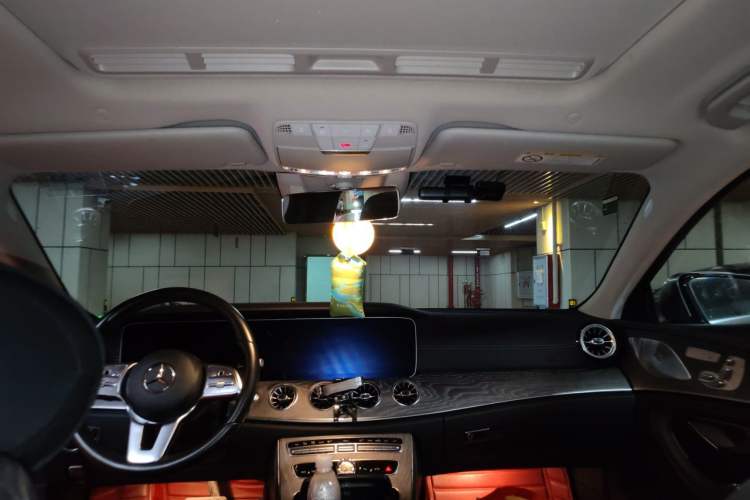 Used Mercedes-Benz CLS 2018 CLS 300 Luxury Model Headliner
