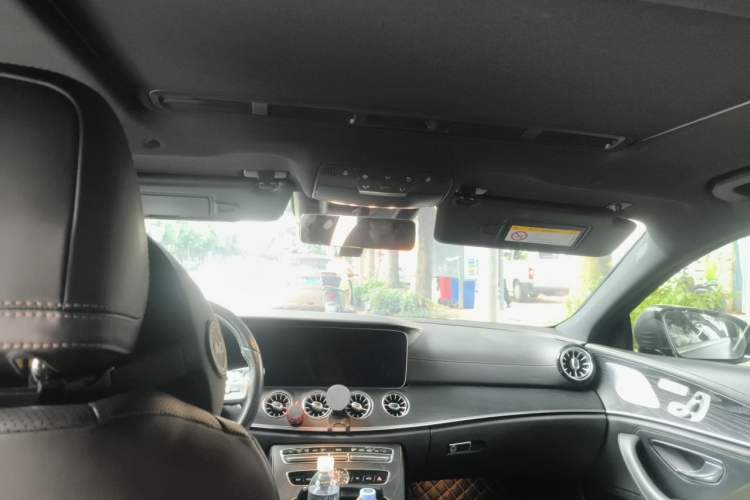 Used Mercedes-Benz CLS 2018 CLS 350 4MATIC Avantgarde Special Edition Headliner