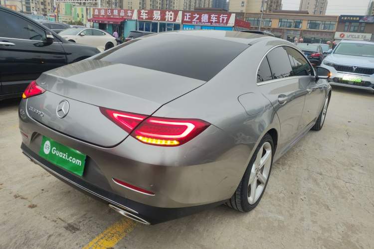 Used Mercedes-Benz CLS 2018 CLS 300 Dynamic Edition Rear Right 45 Deg