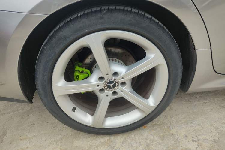 Used Mercedes-Benz CLS 2018 CLS 300 Dynamic Edition Right Rear Wheel Hub