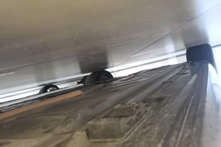 Used Mercedes-Benz CLS 2018 CLS 300 Dynamic Edition Right Side Sill