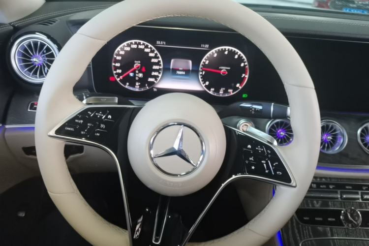 Used Mercedes-Benz CLS 2018 CLS 300 Dynamic Edition Steering Wheel