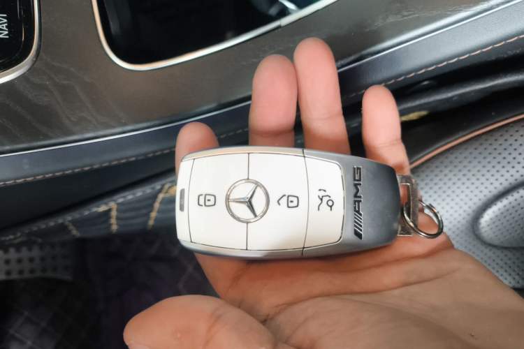 Used Mercedes-Benz CLS 2018 CLS 350 4MATIC Avantgarde Special Edition Vehicle Key