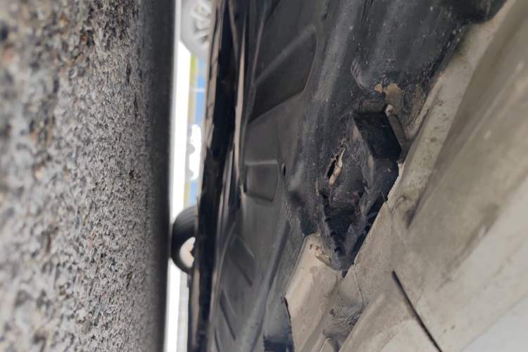 Used Mercedes-Benz CLS 2018 CLS 350 4MATIC Chassis Rear Right