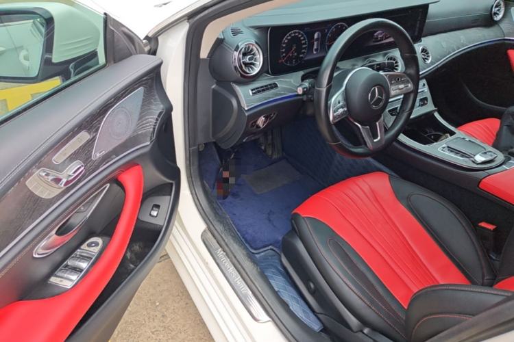 Used Mercedes-Benz CLS 2018 CLS 300 Dynamic Edition Driver Seat