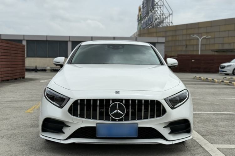 Used Mercedes-Benz CLS 2018 CLS 300 Luxury Model Exterior 1