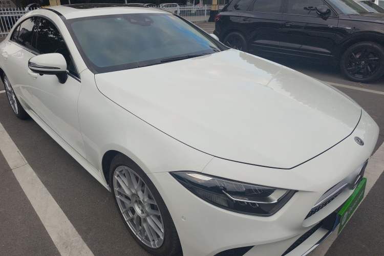 Used Mercedes-Benz CLS 2018 CLS 300 Dynamic Edition Exterior 2