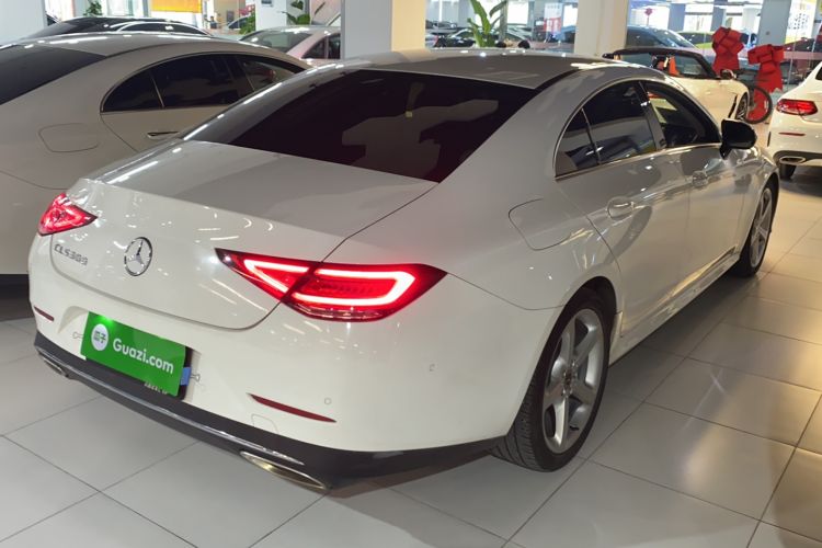 Used Mercedes-Benz CLS 2018 CLS 300 Dynamic Edition Exterior 3