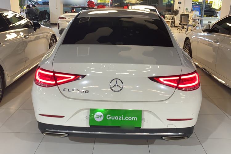 Used Mercedes-Benz CLS 2018 CLS 300 Dynamic Edition Exterior 4