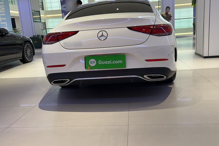 Used Mercedes-Benz CLS 2018 CLS 300 Dynamic Edition Exterior 5