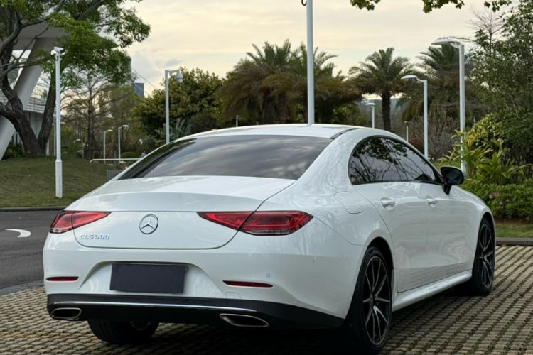 Used Mercedes-Benz CLS 2018 CLS 300 Dynamic Edition Exterior 7