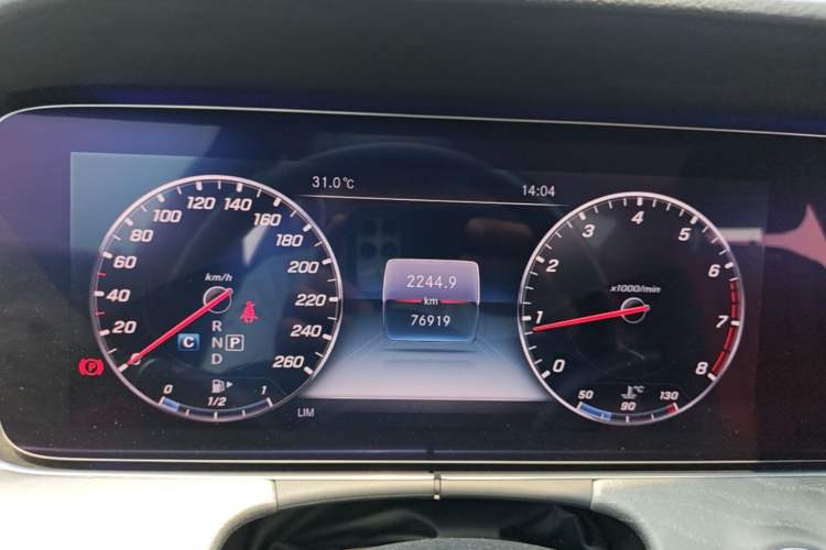 Used Mercedes-Benz CLS 2018 CLS 300 Dynamic Edition Instrument Cluster