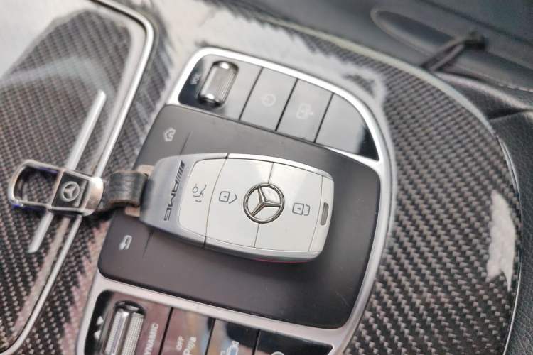 Used Mercedes-Benz CLS 2018 CLS 350 4MATIC Interior 1