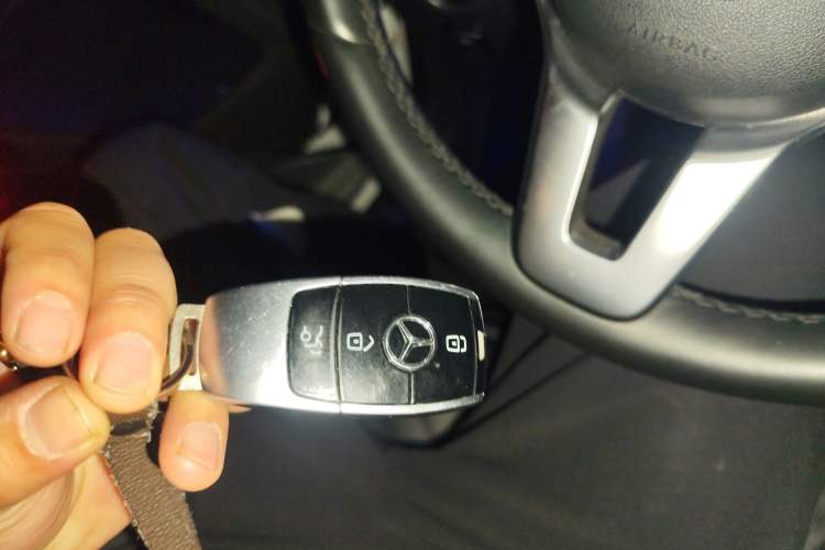 Used Mercedes-Benz CLS 2018 CLS 300 Dynamic Edition Interior 1