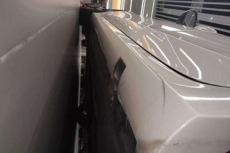 Used Mercedes-Benz CLS 2018 CLS 350 4MATIC Left Side Sill